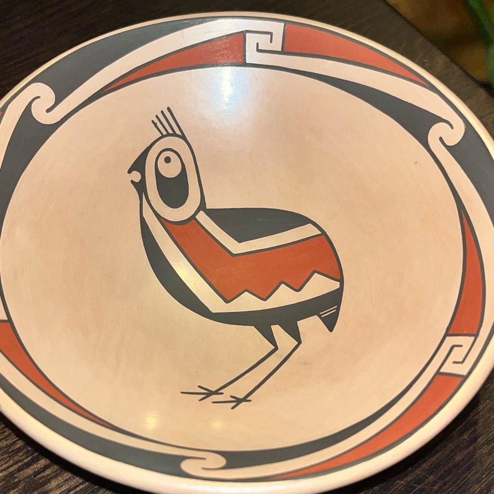 Mata Ortiz signed José Andres Villalba Mexico Southwestern Native Pottery Plate - Picture 3 of 12